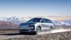 Thương hiệu cao cấp Denza của BYD ra mắt mẫu xe đắt nhất có tên N9. Ảnh: SCMP.