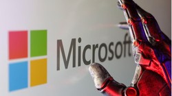 AI giúp Microsoft tiết kiệm tới 500 triệu USD. Ảnh: Reuters.