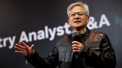 Jensen Huang, đồng sáng lập kiêm CEO của Nvidia Corp., phát biểu trong buổi họp báo vào ngày 21 tháng 5 năm 2025.