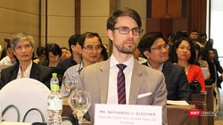 Ông Nathaniel Gleicher xuất hiện trong sự kiện “Kinh tế số và Chính sách an ninh mạng ở Việt Nam"