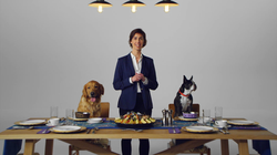 Giáo sư Joelle Pineau hiện đang là trưởng phòng thí nghiệm AI của Facebook tại Montreal, Canada. Nguồn: NY Times