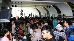 Chợ phiên máy ảnh năm nay diễn ra sớm hơn so với năm ngoái và chỉ trong một ngày (7/1/2017