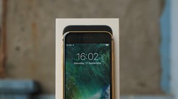 iPhone 7 mạ vàng dung lượng 32GB có giá bán từ 35 triệu đồng.