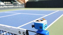 Chú robot có tên là In/Out sẽ được gắn trực tiếp trên lưới