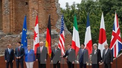 Nguyên thủ các nước chụp ảnh chung tại hội nghị. (Nguồn: AFP/TTXVN)