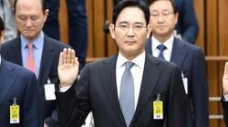 Lee Jae Yong trong phiên xét xử tại Tòa án Trung tâm quận Seoul.