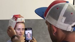 Philippe Echaroux dùng phụ kiện đặc biệt của mình để chụp ảnh chân dung. (Nguồn: Philippe Echaroux)