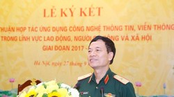 Thiếu tướng Nguyễn Mạnh Hùng, CEO Viettel phát biểu tại lễ ký kết hợp tác với Bộ LĐTB&XH.