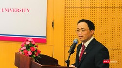 GS. Tạ Thành Văn - Hiệu trưởng Trường Đại học Y Hà Nội phát biểu tại buổi lễ