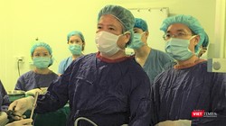 Phẫu thuật tiêu hóa cho một bệnh nhân người Đức 