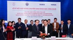 Lễ ký kết chuyển giao khoa học công nghệ lần đầu tiên của Trường Đại học Y Hà Nội 