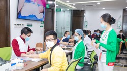Gần 1.000 CBNV, người nhà bệnh nhân BVĐKQT Thu Cúc hiến máu tình nguyện