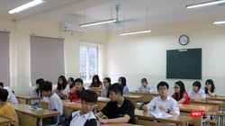 Ở một phòng thi trên địa bàn Hà Nội (ảnh: Minh Thúy)