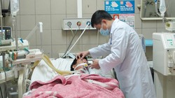 Nhiều người phải nhập viện cấp cứu vì  ngộ độc Methanol 