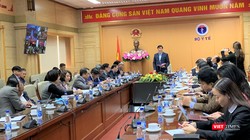 Bộ trưởng Bộ Y tế Nguyễn Thanh Long chủ trì cuộc họp trực tuyến với 700 điểm cầu trong cả nước về phòng, chống dịch COVID-19