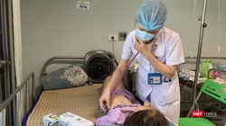 Thiếu thuốc, vật tư ý tế, các bác sĩ gặp nhiều khó khăn trong khám và điều trị bệnh 