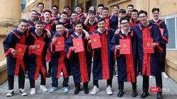 Các tân Cử nhân của Trường Đại học Phương Đông.