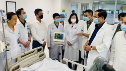 Chuyển nữ bệnh nhân nặng nhất trong vụ cháy ở Trung Kính sang Bệnh viện Bạch Mai