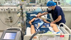 Sơ cứu sai cách, 4 trẻ em đuối nước nguy kịch