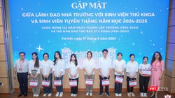 Trường Đại học Y Hà Nội gặp mặt các “anh tài” vừa được tuyển thẳng