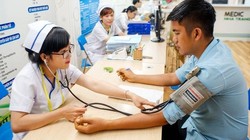 Khám sức khỏe lái xe: Bỏ xét nghiệm nồng độ cồn và khám thai sản