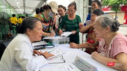 Mức sinh thấp đáng báo động, có nên duy trì việc kỷ luật đảng viên sinh con thứ 3?