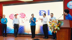 Hơn 200 thầy thuốc và nhân viên Bệnh viện Tai Mũi Họng TW đăng ký hiến mô, tạng