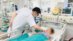 Bị sốc nhiễm khuẩn nặng sau tiêm khớp vai tại phòng khám tư