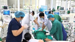 Bị ngừng tim sau khi ăn tiết canh: Bác sĩ sốc với diễn biến bệnh trong vài giờ