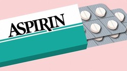 Đừng uống aspirin theo lời đồn: Có thể không cứu tim mà gây xuất huyết, tử vong