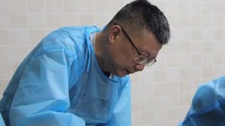 Lưu Lương là giáo sư tại Khoa Pháp Y của Đại học Đồng Tế, ở Thượng Hải.