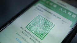 Mã QR hiển thị màu xanh lá cây nghĩa là được phép đi lại tự do. 