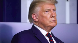 Website bầu cử của Trump bị tấn công