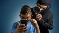 Thu thập thông tin người dùng trên smartphone