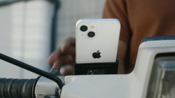 Apple vừa "tự vả miệng" trong video quảng cáo iPhone 13
