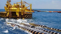 Việt Nam chuyển đổi số với... cáp quang biển đứt 10 lần mỗi năm