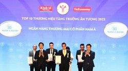 Nam A Bank lọt Top 10 Thương hiệu tăng trưởng ấn tượng 2022