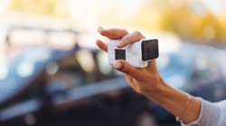 Độc giả luôn khao khát có được trải nghiệm đầy cảm xúc khi nói đến tin tức và các tin tức dạng video đã cho thấy chúng có thể làm rất tốt điều này. Ảnh: What's New In Publishing