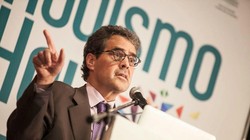 Giáo sư James Breiner là một trong những nhà tư vấn uy tín nhất trong lĩnh vực báo chí và truyền thông số. Ảnh: Miquel Pellicer