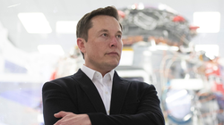 Ai có thể 'chạy đua' với Tesla của Elon Musk?