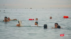 Từ 0h ngày 30/9, người dân Đà Nẵng được đi tắm biển hàng ngày theo khung giờ