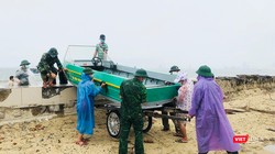 Lực lượng Bộ đội Biên phòng giúp người dân Đà Nẵng ứng phó với bão số 5