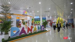 Quang cảnh hội chợ Du lịch quốc tế Việt Nam - VITM Đà Nẵng 2022 diễn ra tại TP Đà Nẵng