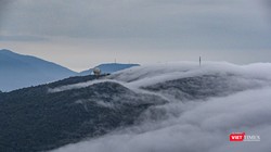 Suối mây đẹp ngỡ ngàng ở Sơn Trà trong ngày Tết Quý Mão