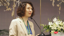 Thứ trưởng Bộ Y tế Nguyễn Thị Liên Hương phát biểu tại buổi toạ đàm