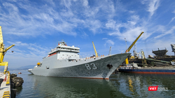 Tàu huấn luyện Thích Kế Quang thuộc Học viện Tàu thuyền Đại Liên - Hải quân Trung Quốc đã cập cảng Tiên Sa, Đà Nẵng