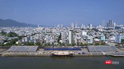 Sân khấu và khán đài cho lễ hội Pháo hoa quốc tế Đà Nẵng -DIFF 2023 đang vào giai đoạn hoàn thiện