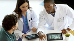 Các hoạt động đổi mới sáng tạo, chuyển đổi số trong lĩnh vực y tế giúp các bệnh viện phát triển các sản phẩm và dịch vụ y tế mới, nhằm cải thiện chất lượng chăm sóc sức khỏe cho người dân