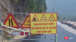 Mưa lớn đèo La Ngà (Hoà Vang, Đà Nẵng) sạt lở nghiêm trọng (ảnh CTV)
