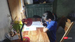  Chương trình Góc học tập cho em, do huyện Hoà Vang (Đà Nẵng) phát động đã tiếp thêm động lực đến trường cho trẻ em nghèo trên địa bàn huyện